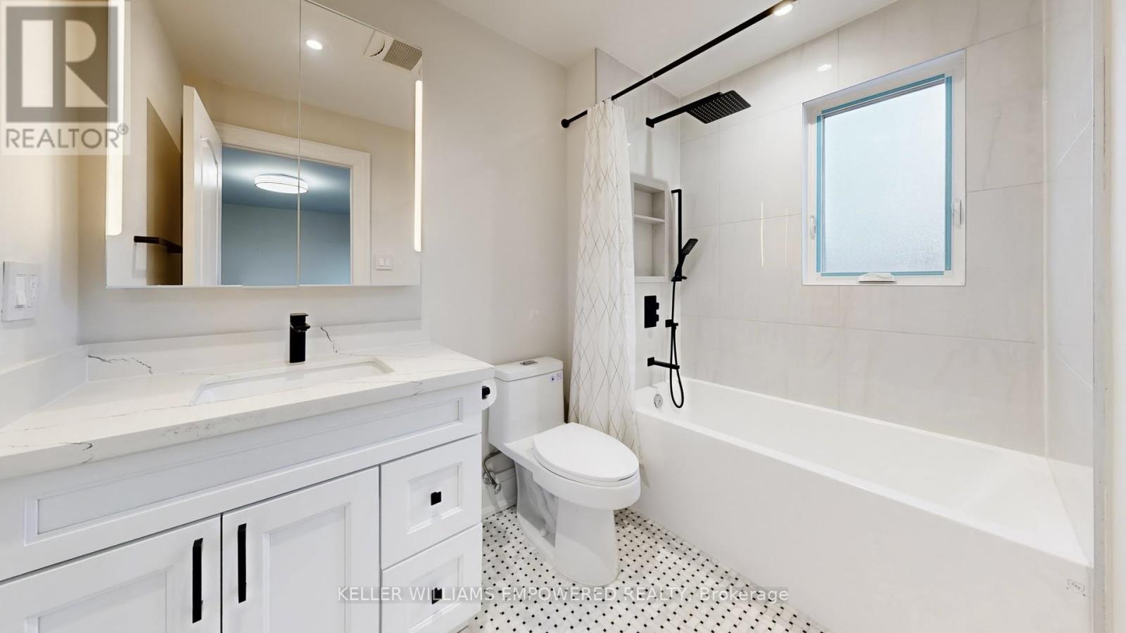 20 Blaine Drive, Toronto, Ontario  M3B 2G4 - Photo 34 - C12969044