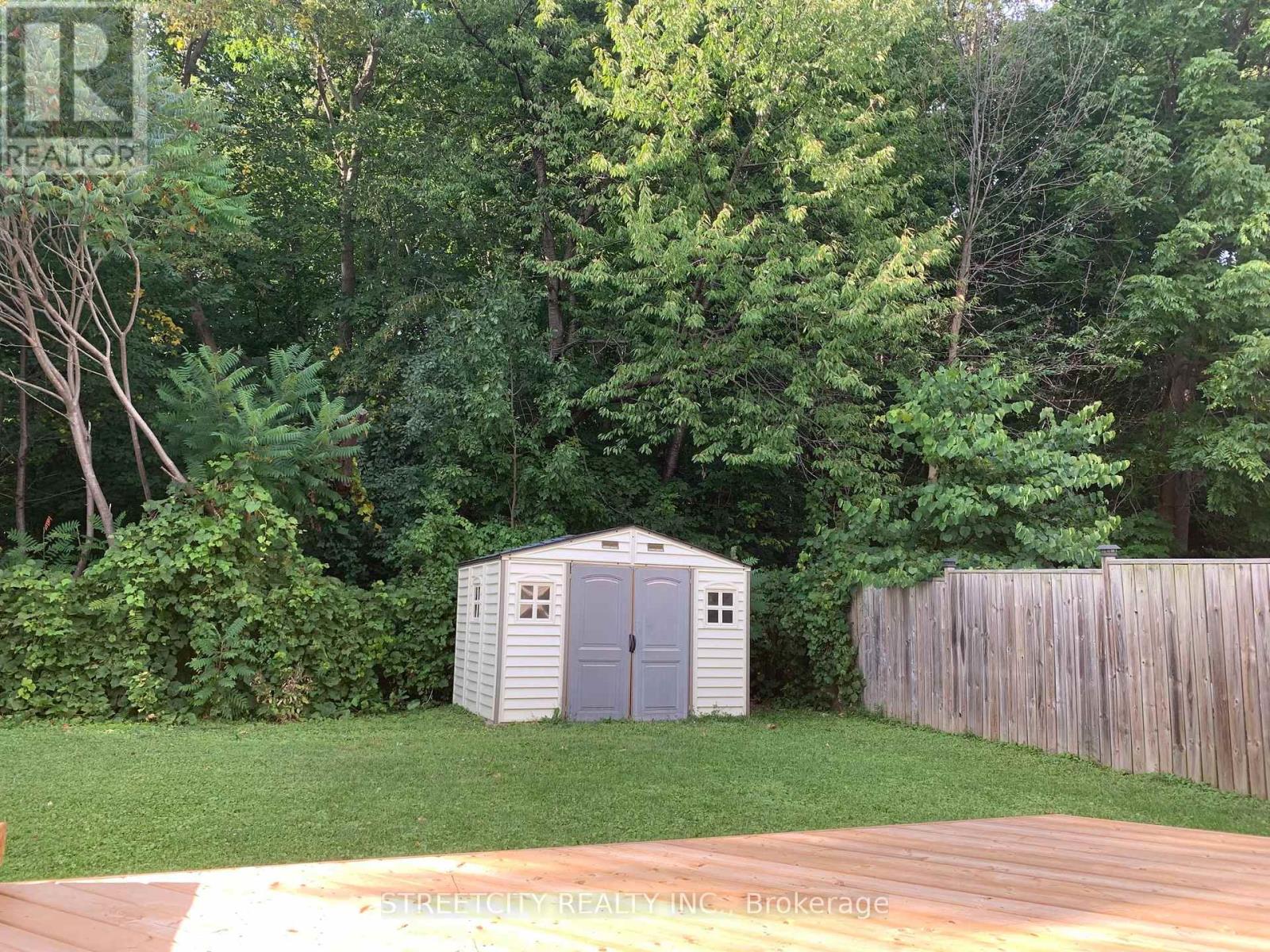 2138 North Routledge Park, London North, Ontario  N6G 0A8 - Photo 33 - X12969288