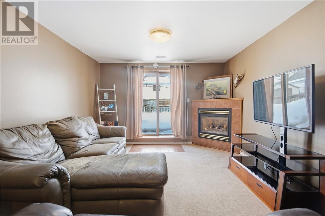 14 Plumtree Crescent, Greater Sudbury, Ontario  P3B 4G5 - Photo 11 - 2127036