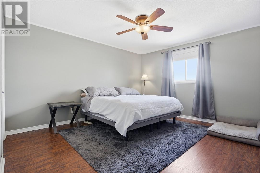 14 Plumtree Crescent, Greater Sudbury, Ontario  P3B 4G5 - Photo 8 - 2127036