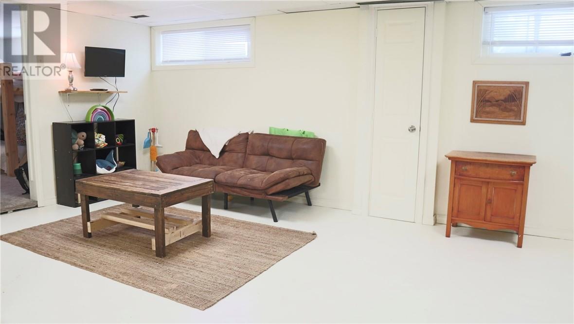 61 First Avenue N, Levack, Ontario  P0M 2C0 - Photo 16 - 2127009