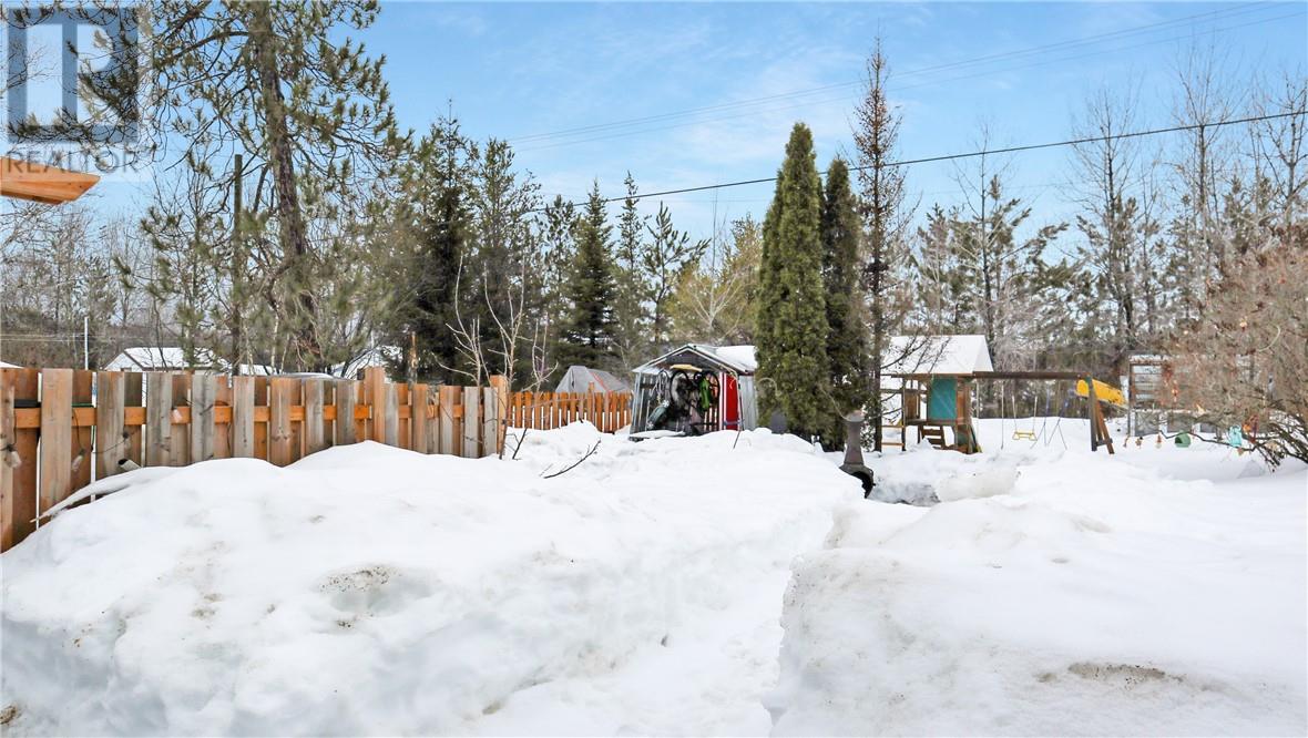 61 First Avenue N, Levack, Ontario  P0M 2C0 - Photo 21 - 2127009