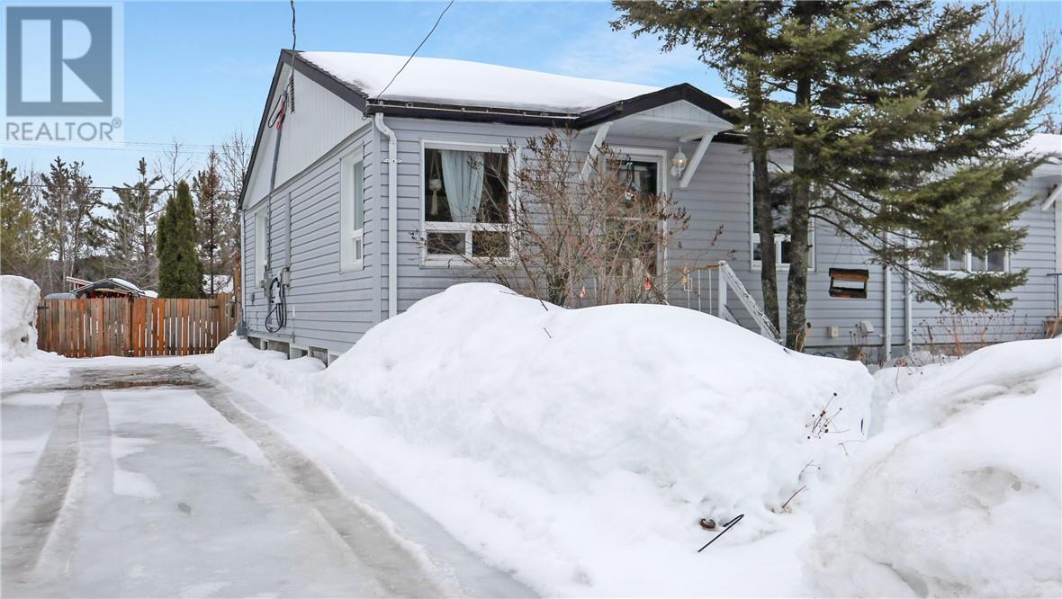 61 First Avenue N, Levack, Ontario  P0M 2C0 - Photo 27 - 2127009