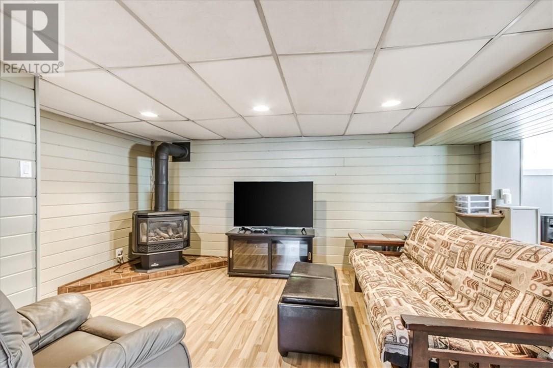 570 Queen Elizabeth Street, Lively, Ontario  P3Y 1N1 - Photo 30 - 2126961