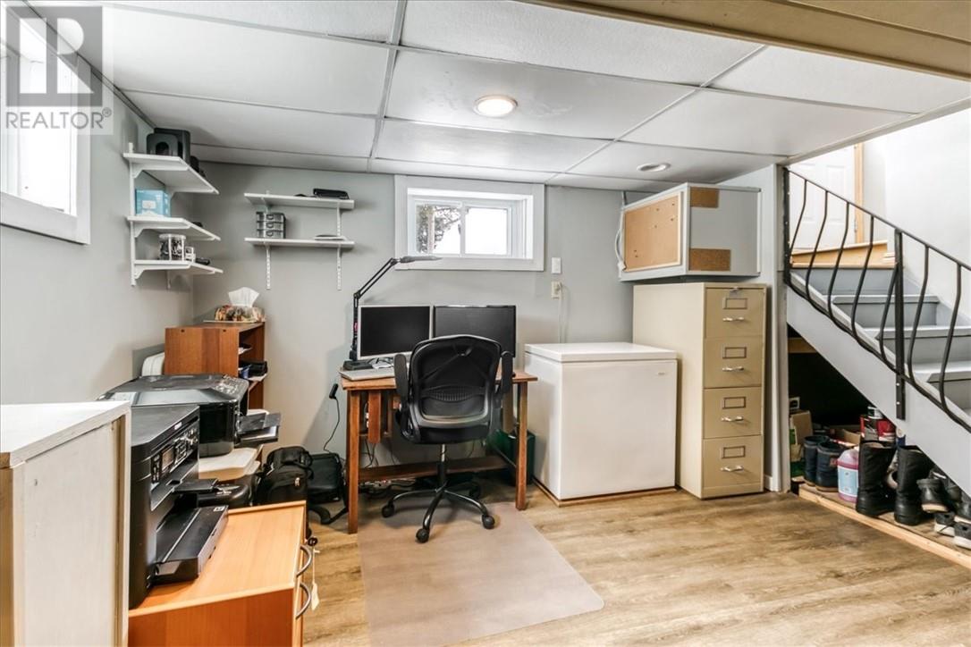 570 Queen Elizabeth Street, Lively, Ontario  P3Y 1N1 - Photo 32 - 2126961