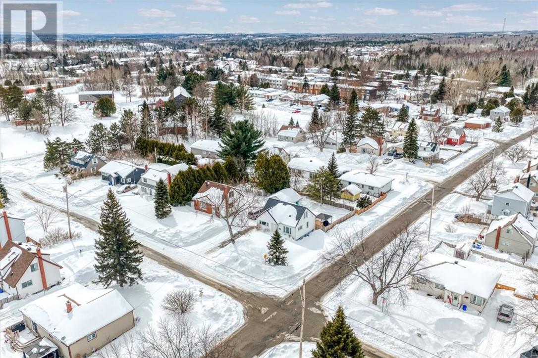 570 Queen Elizabeth Street, Lively, Ontario  P3Y 1N1 - Photo 36 - 2126961