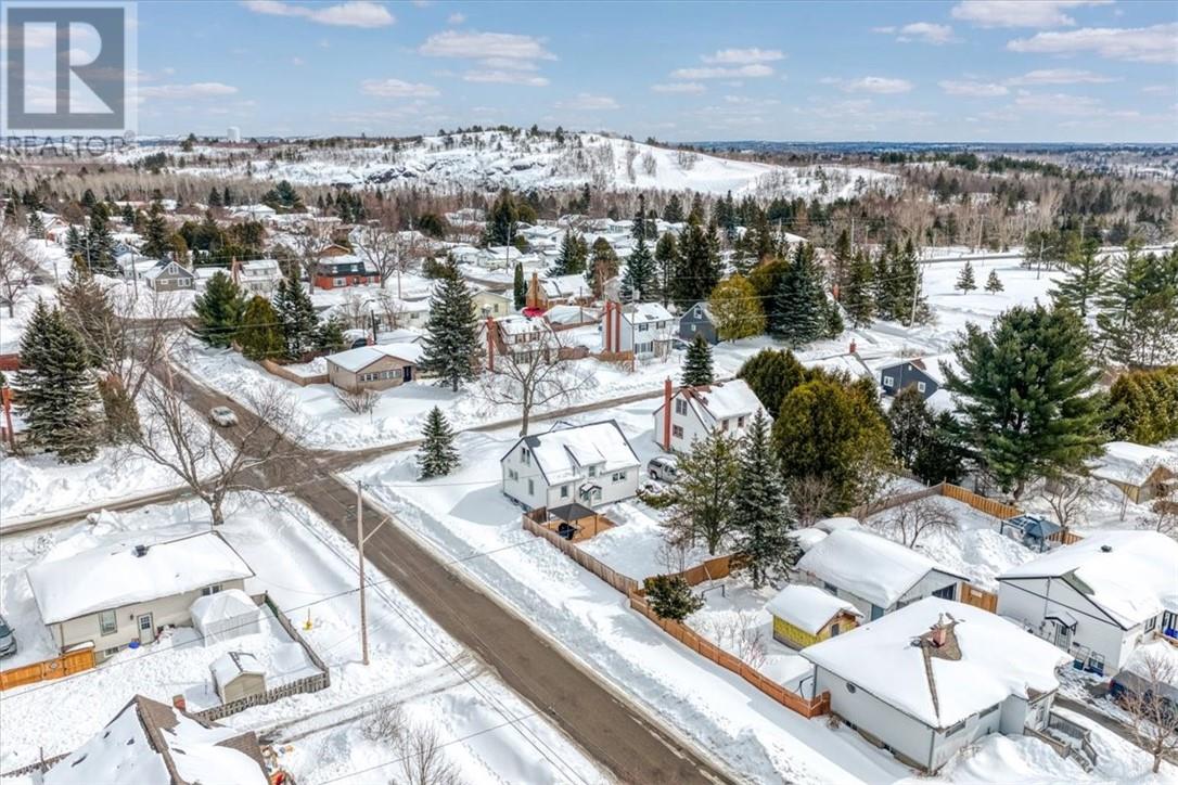 570 Queen Elizabeth Street, Lively, Ontario  P3Y 1N1 - Photo 39 - 2126961