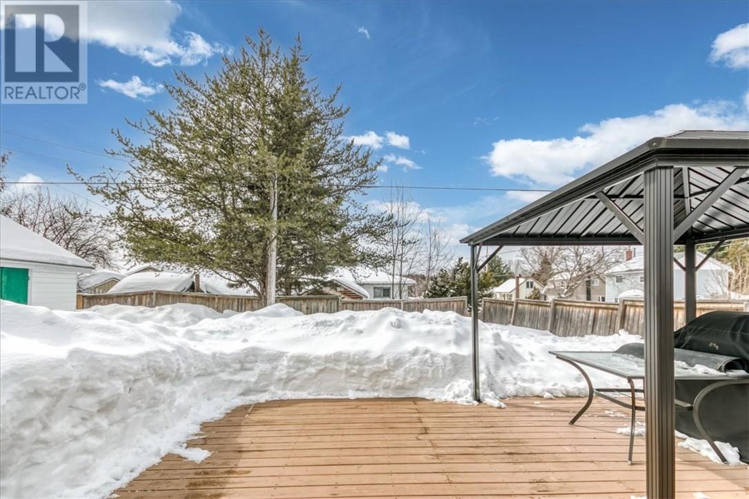 570 Queen Elizabeth Street, Lively, Ontario  P3Y 1N1 - Photo 7 - 2126961