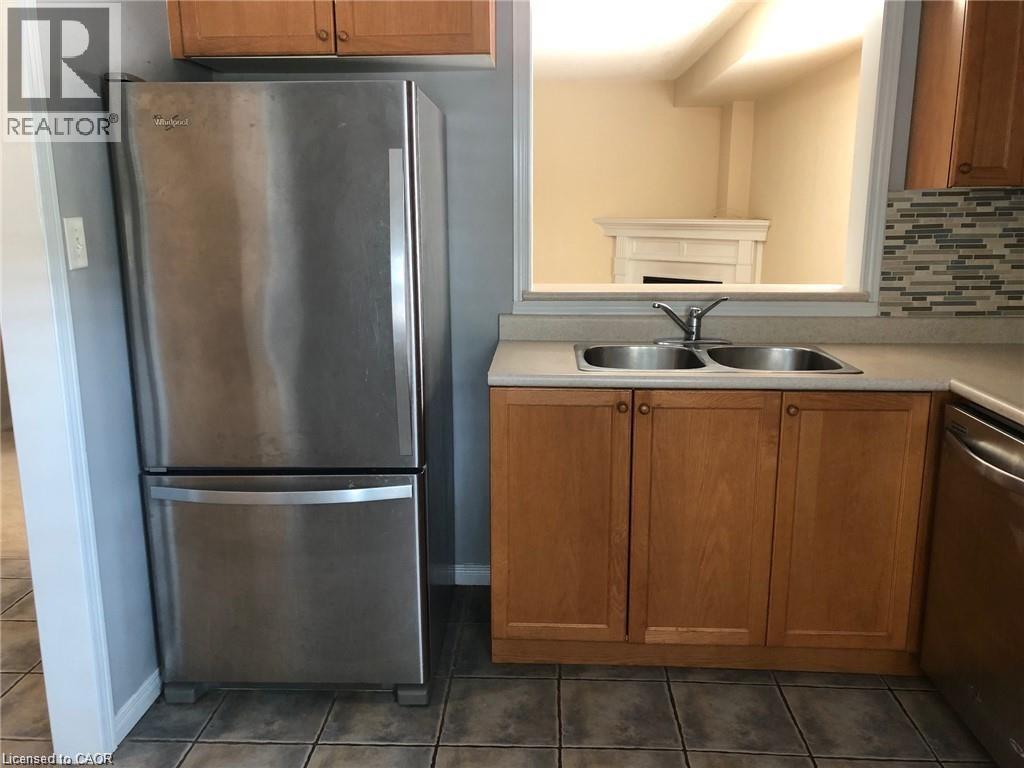 4200 Kilmer Drive Unit# 9, Burlington, Ontario  L7M 4Y2 - Photo 7 - 40818397