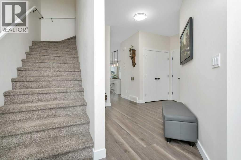 26 Athens Place, Blackfalds, Alberta  T4M 0N5 - Photo 3 - A2295555