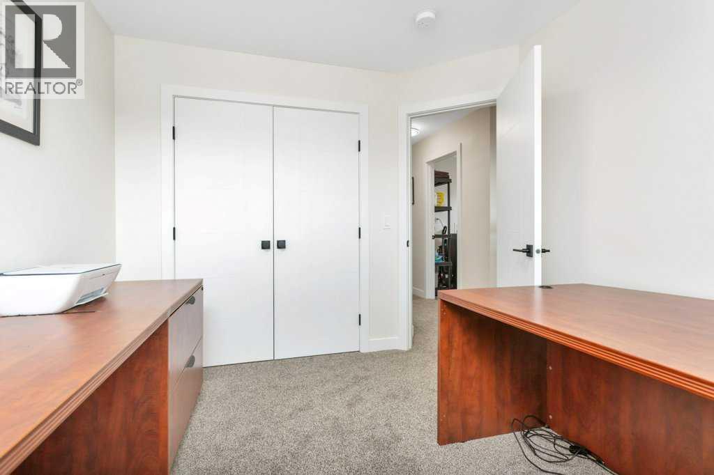 26 Athens Place, Blackfalds, Alberta  T4M 0N5 - Photo 32 - A2295555