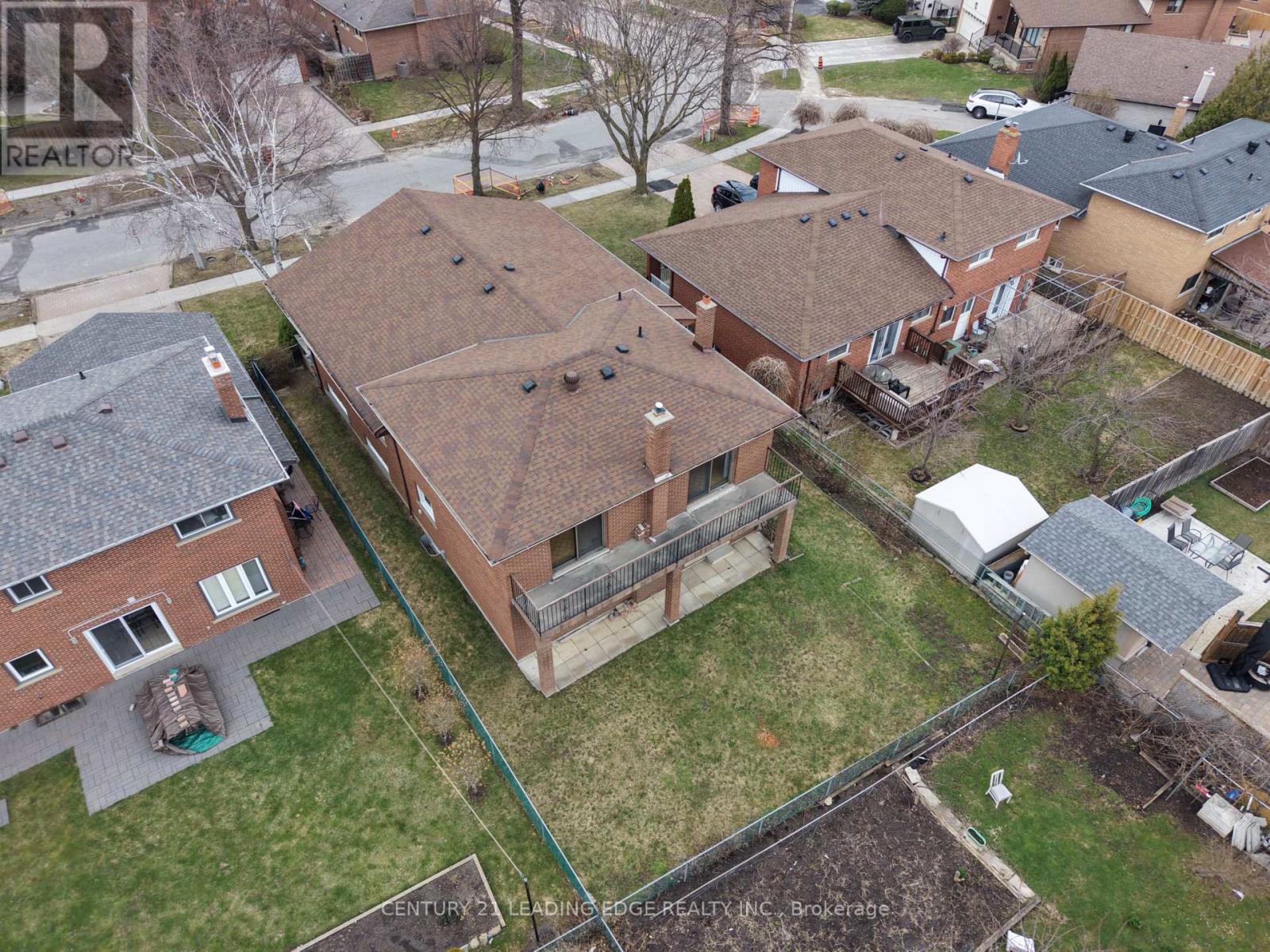 704 Hillman Crescent, Mississauga, Ontario  L4Y 2J2 - Photo 40 - W12959656