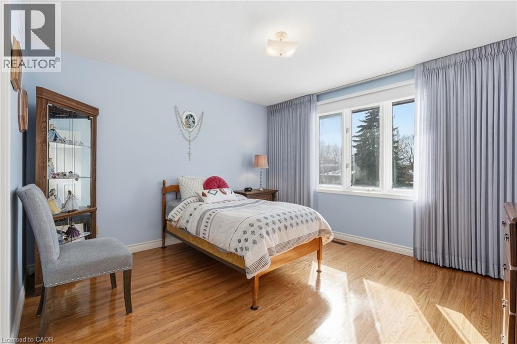 383 Scenic Drive, Hamilton, Ontario  L9C 1G6 - Photo 19 - 40805855