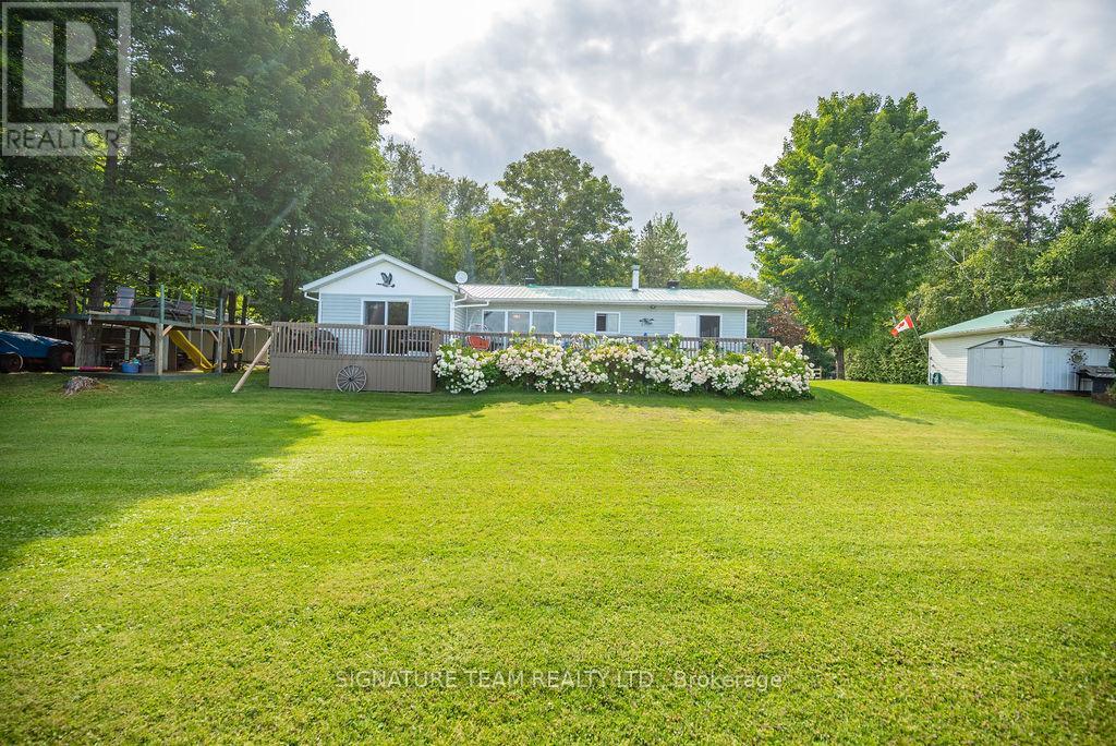 347 Black Point Road, North Algona Wilberforce, Ontario  K0J 1X0 - Photo 2 - X12477989