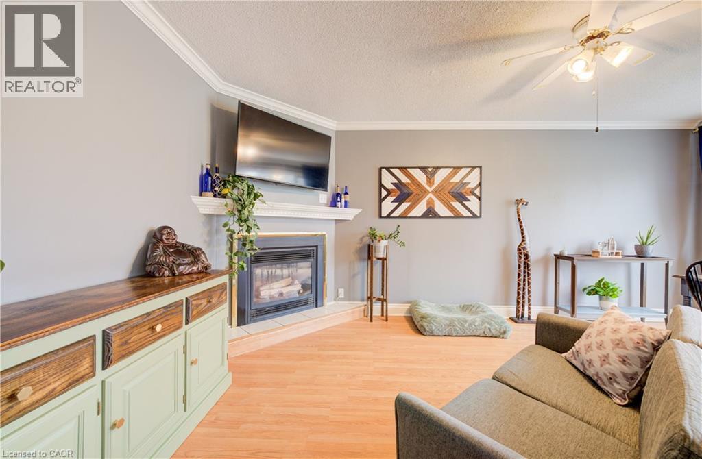 425 St Patrick Street, Port Dover, Ontario  N0A 1N0 - Photo 3 - 40818602