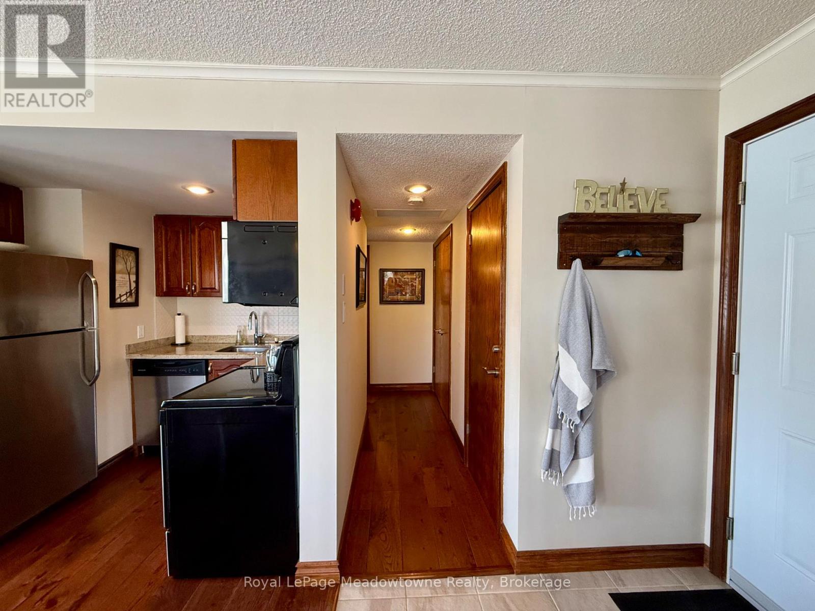 301 - 34 Deerhurst Greens Road, Huntsville, Ontario  P1H 1A9 - Photo 8 - X12969372