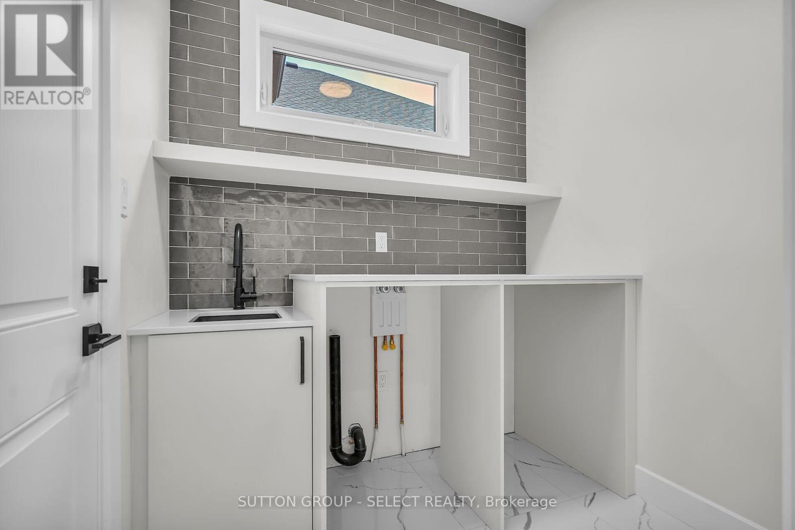 58 Briscoe Crescent, Strathroy-Caradoc, Ontario  N7G 0G3 - Photo 24 - X12969474