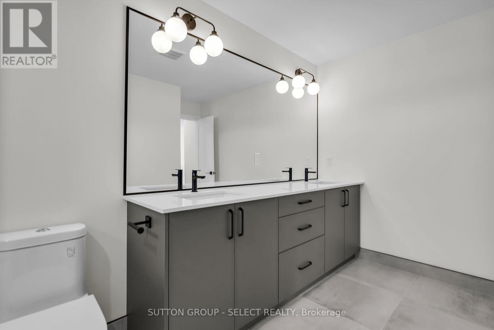 58 Briscoe Crescent, Strathroy-Caradoc, Ontario  N7G 0G3 - Photo 41 - X12969474