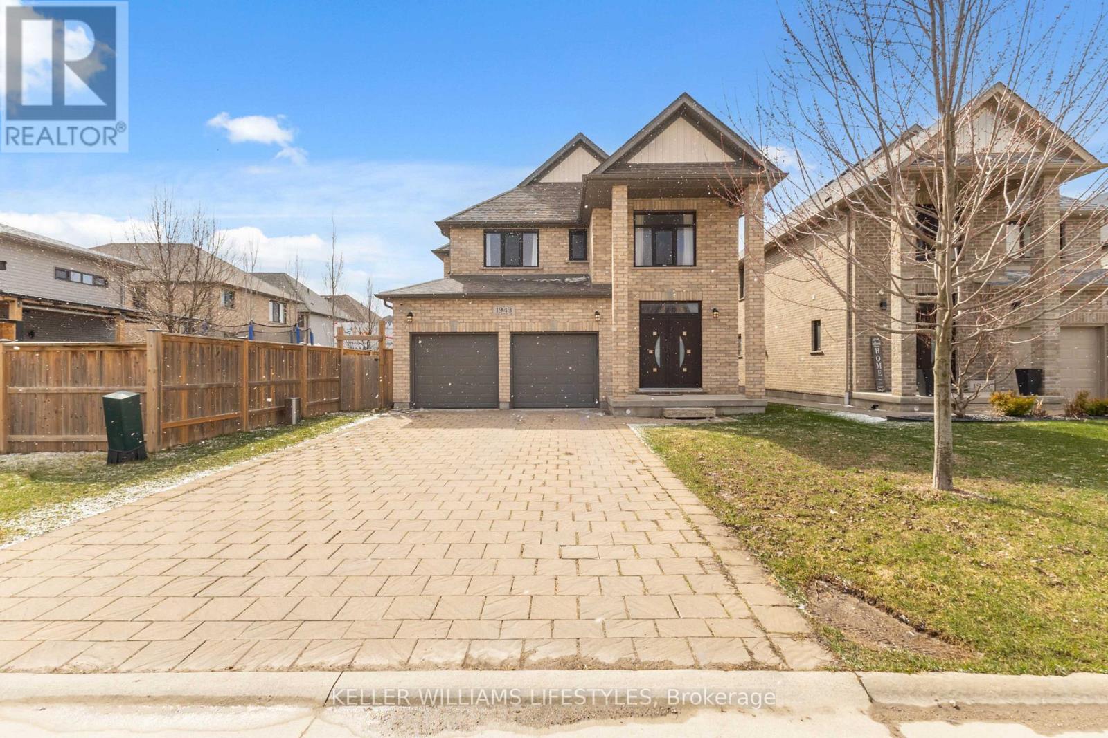 1943 Cedarpark Drive, London North, Ontario  N5X 0C7 - Photo 2 - X12969762