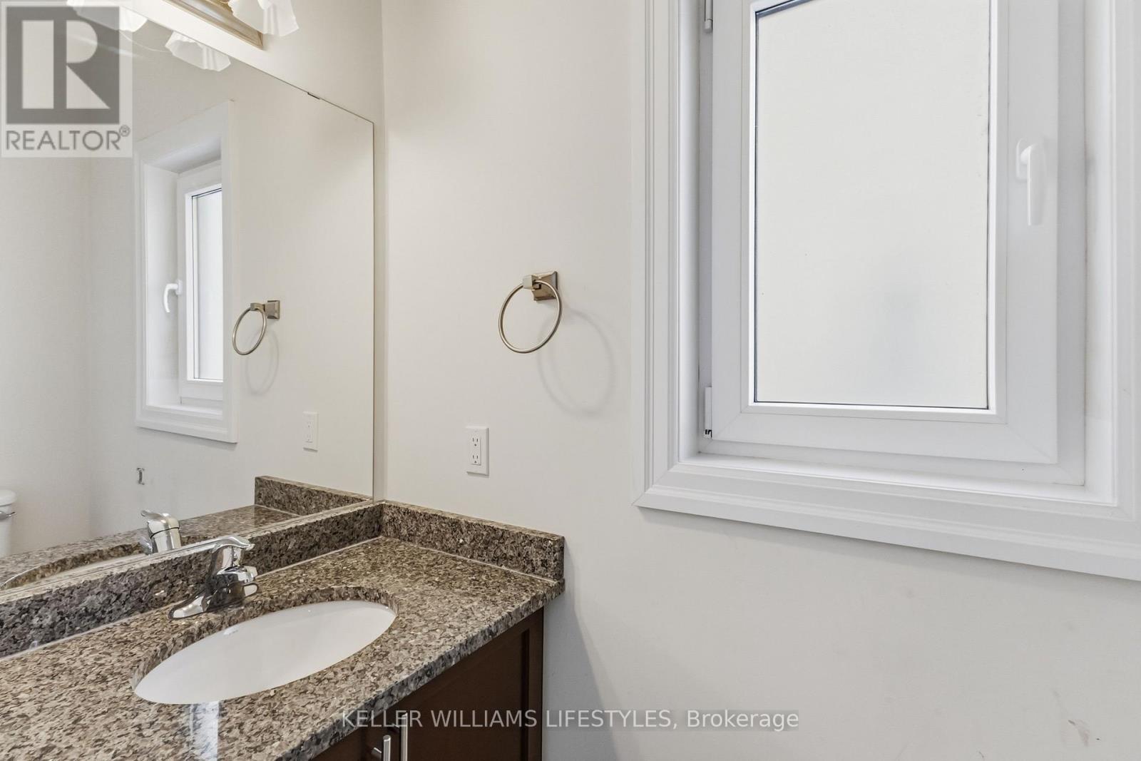 1943 Cedarpark Drive, London North, Ontario  N5X 0C7 - Photo 5 - X12969762