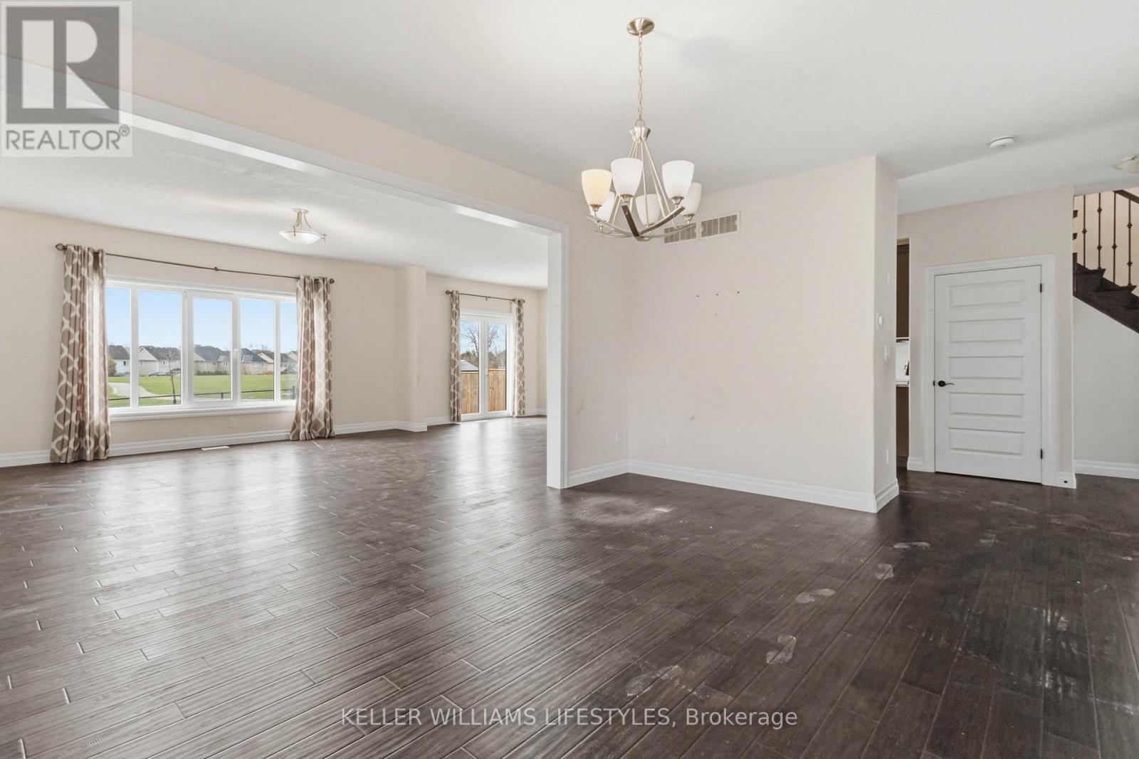 1943 Cedarpark Drive, London North, Ontario  N5X 0C7 - Photo 8 - X12969762