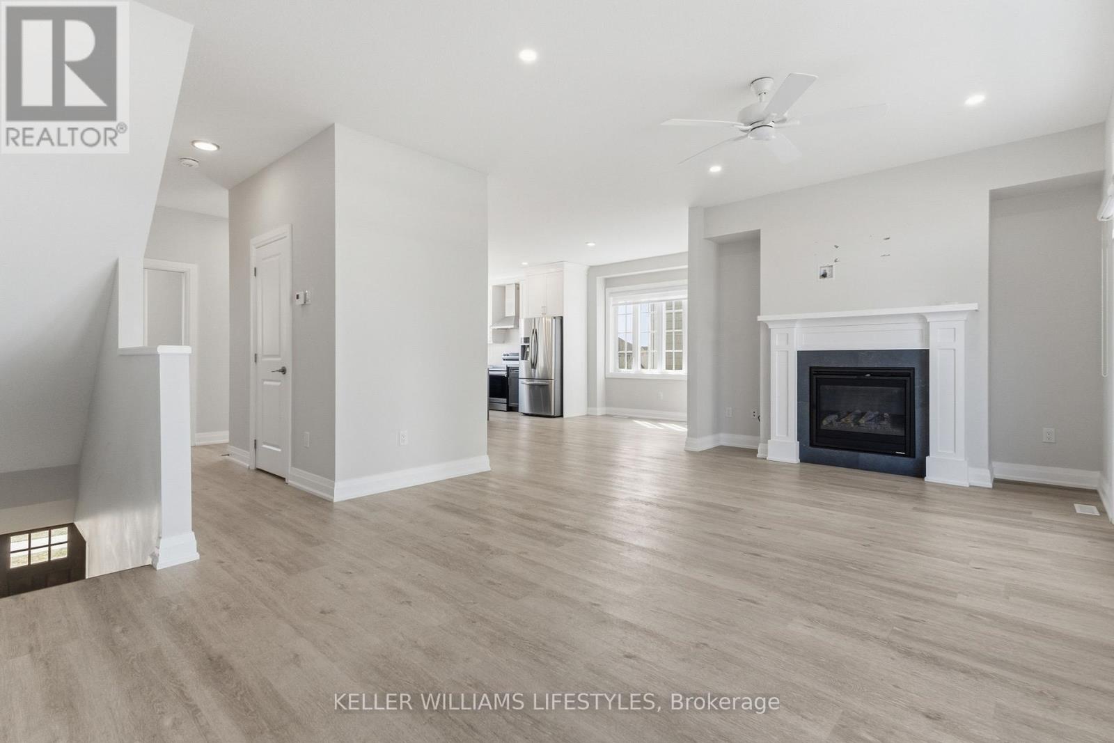 2315 Callingham Drive, London North, Ontario  N6G 0X2 - Photo 10 - X12969764