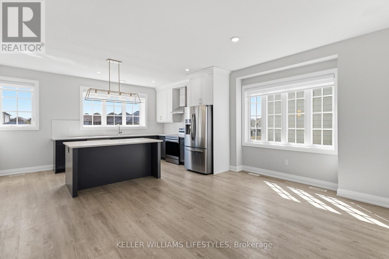 2315 Callingham Drive, London North, Ontario  N6G 0X2 - Photo 14 - X12969764