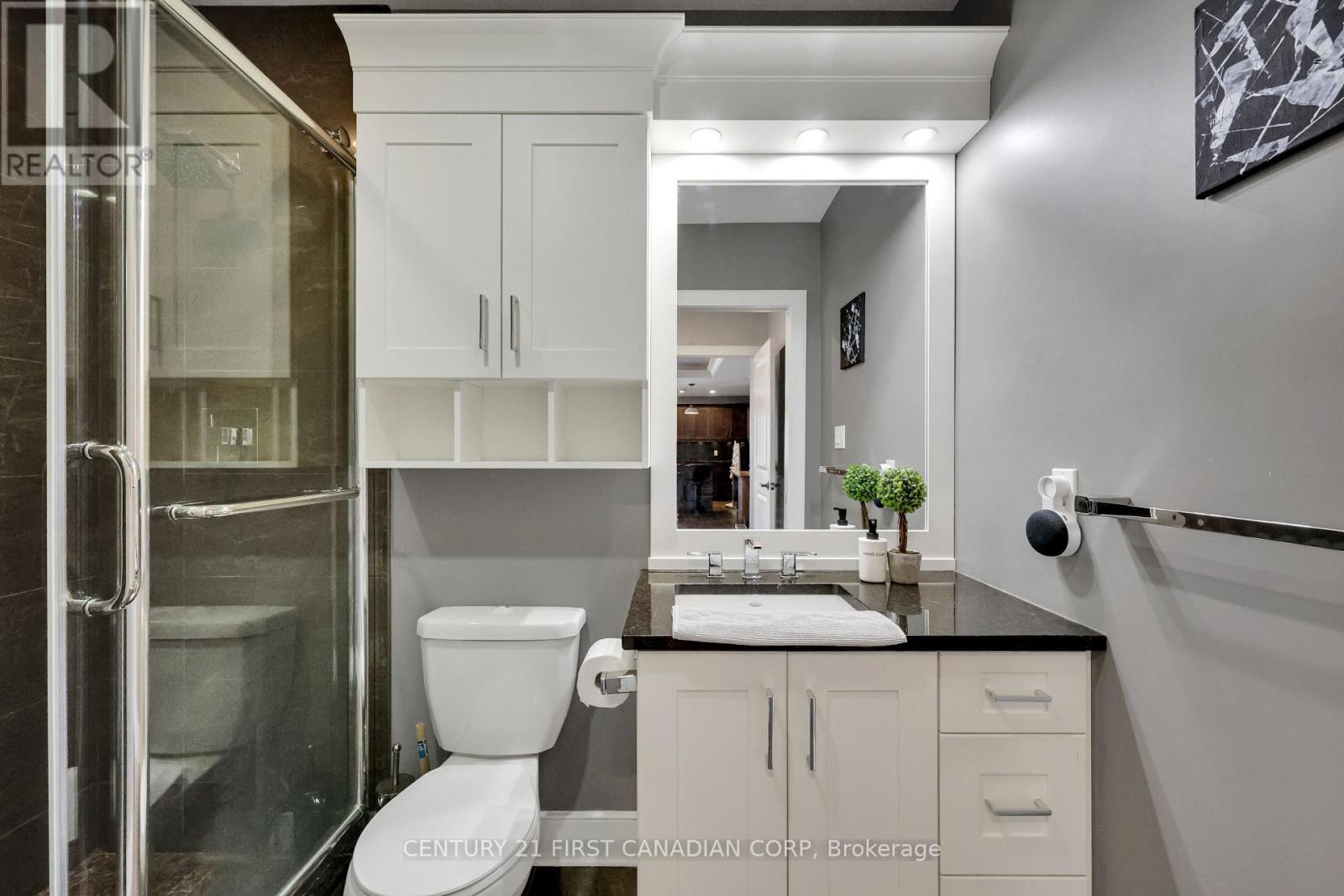 211 - 340 Sugarcreek Trail, London North, Ontario  N6H 0G4 - Photo 33 - X12969788