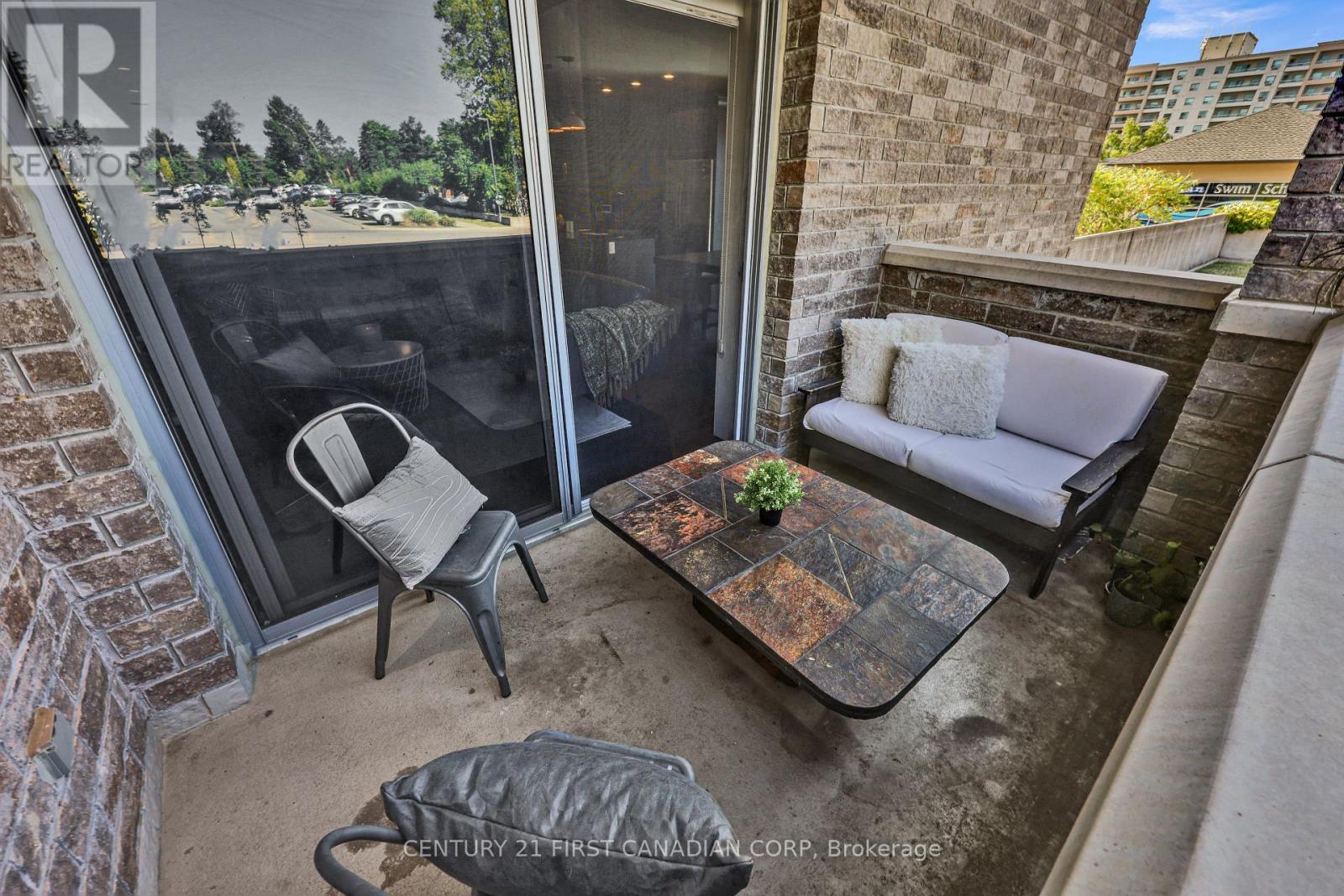 211 - 340 Sugarcreek Trail, London North, Ontario  N6H 0G4 - Photo 37 - X12969788