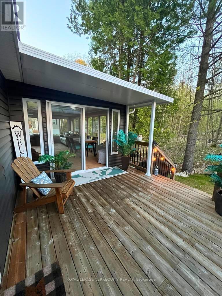 18 Rockhaven, Selwyn, Ontario  K0L 2H0 - Photo 4 - X12965272