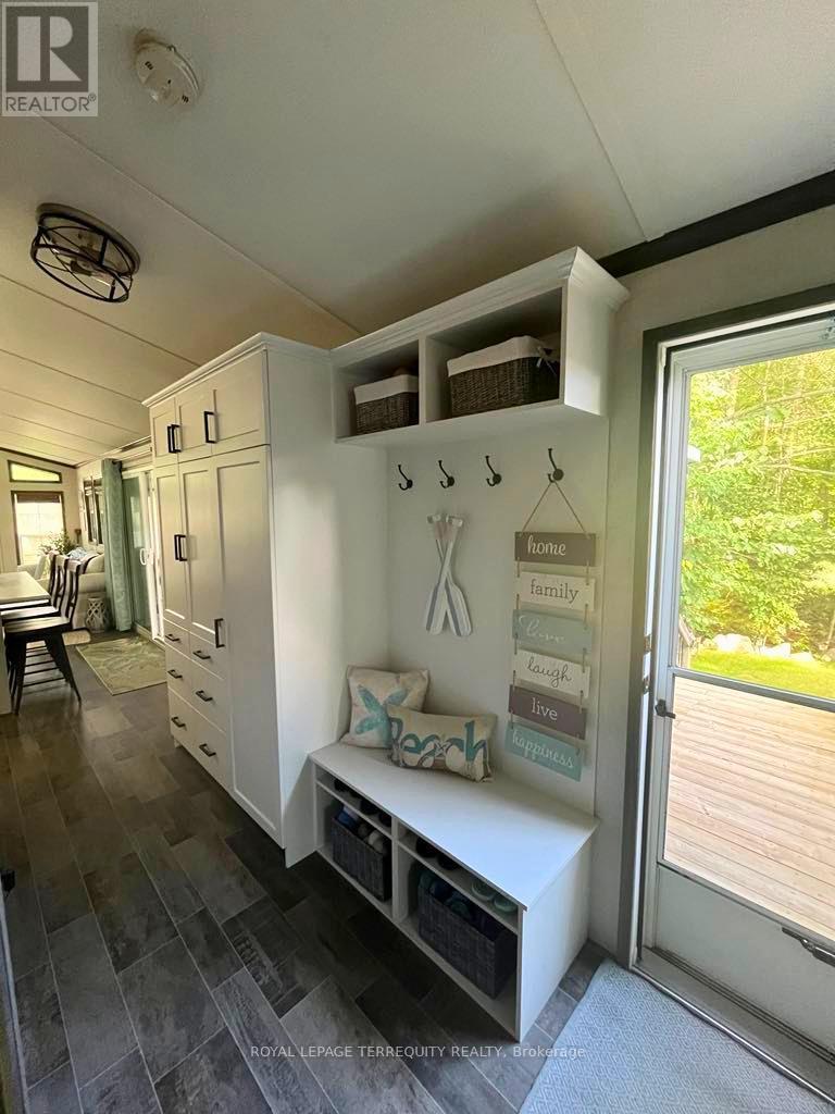 18 Rockhaven, Selwyn, Ontario  K0L 2H0 - Photo 5 - X12965272