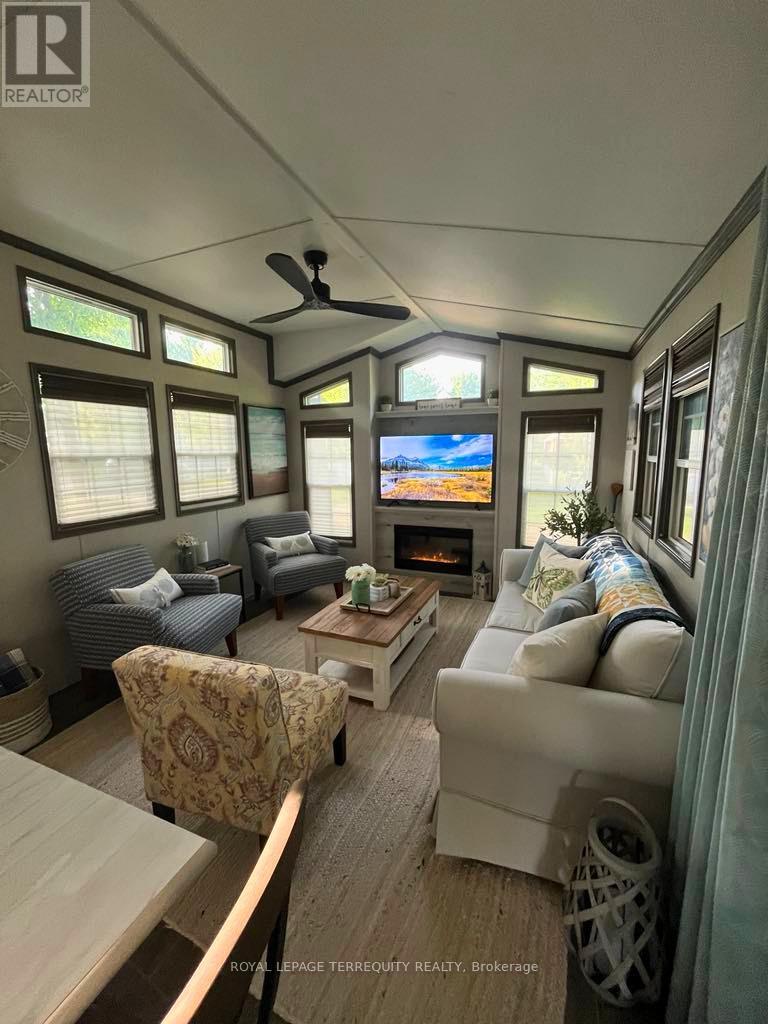 18 Rockhaven, Selwyn, Ontario  K0L 2H0 - Photo 11 - X12965272