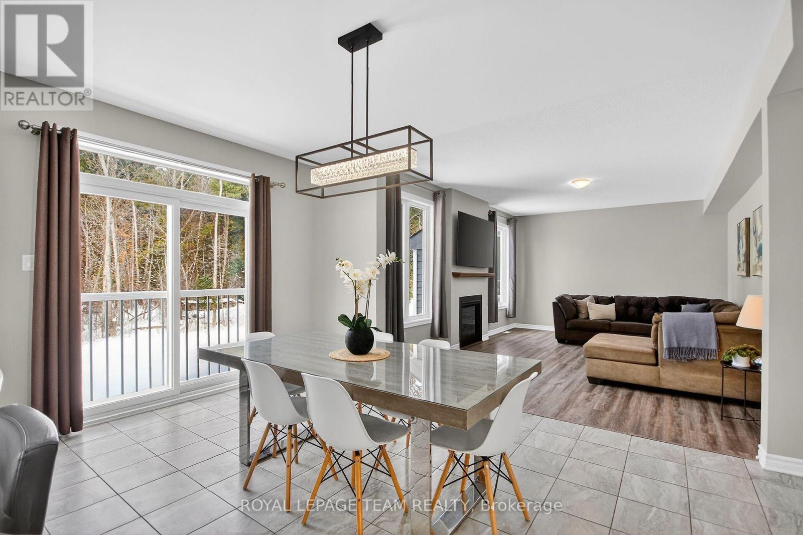 204 Antler Court, Mississippi Mills, Ontario  K0A 1A0 - Photo 13 - X12969568