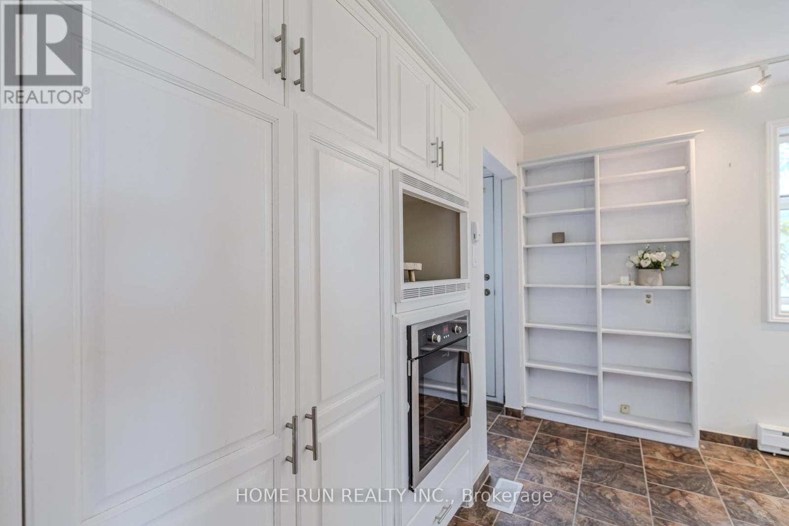 2437 Baseline Road, Ottawa, Ontario  K2C 0E3 - Photo 18 - X12969610