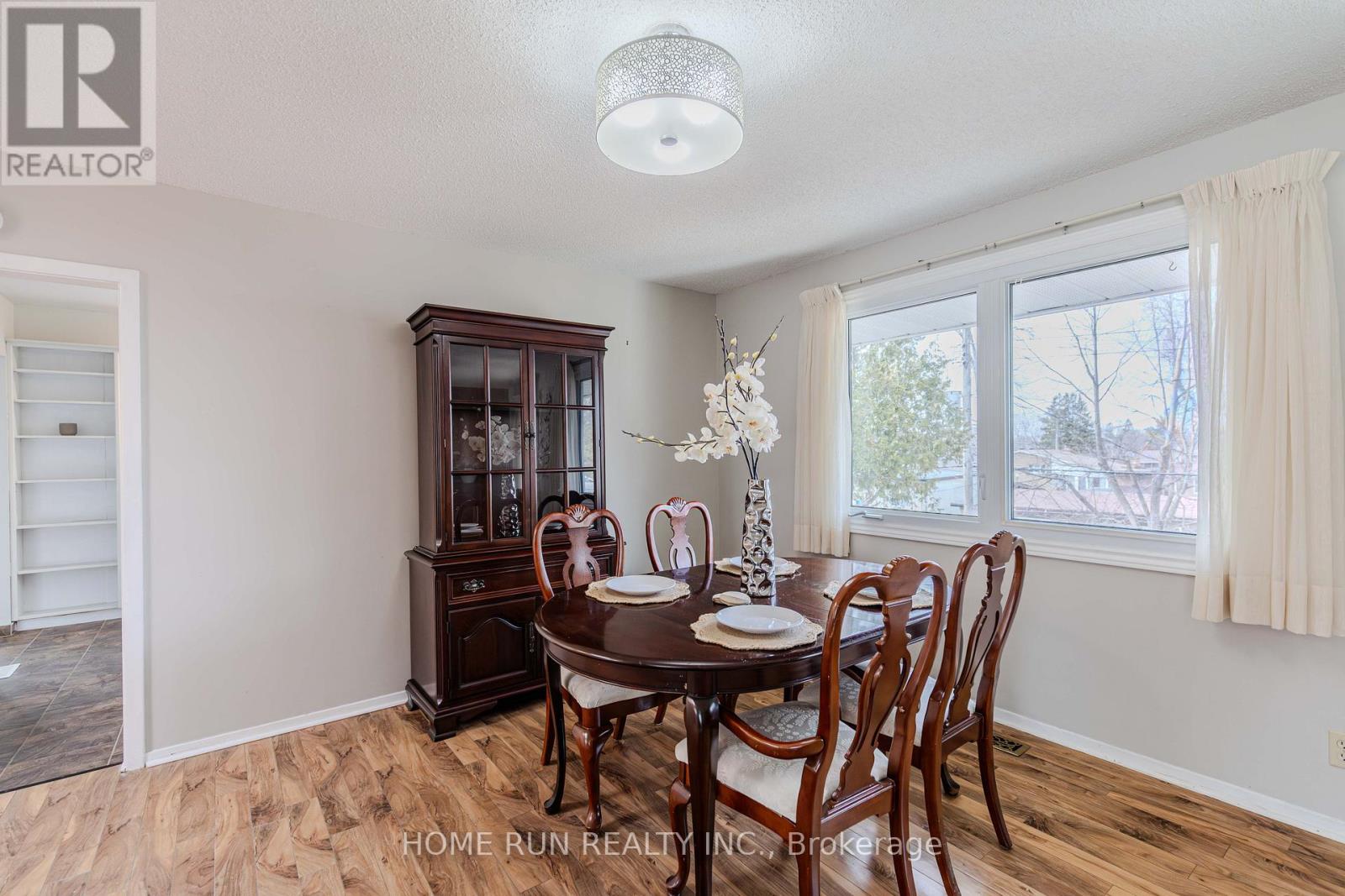 2437 Baseline Road, Ottawa, Ontario  K2C 0E3 - Photo 7 - X12969610