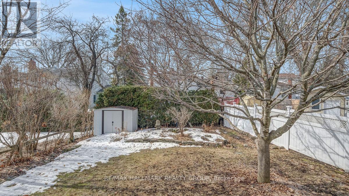 12 Woodhill Crescent, Ottawa, Ontario K1B 3B6 - Photo 43 - X12969666