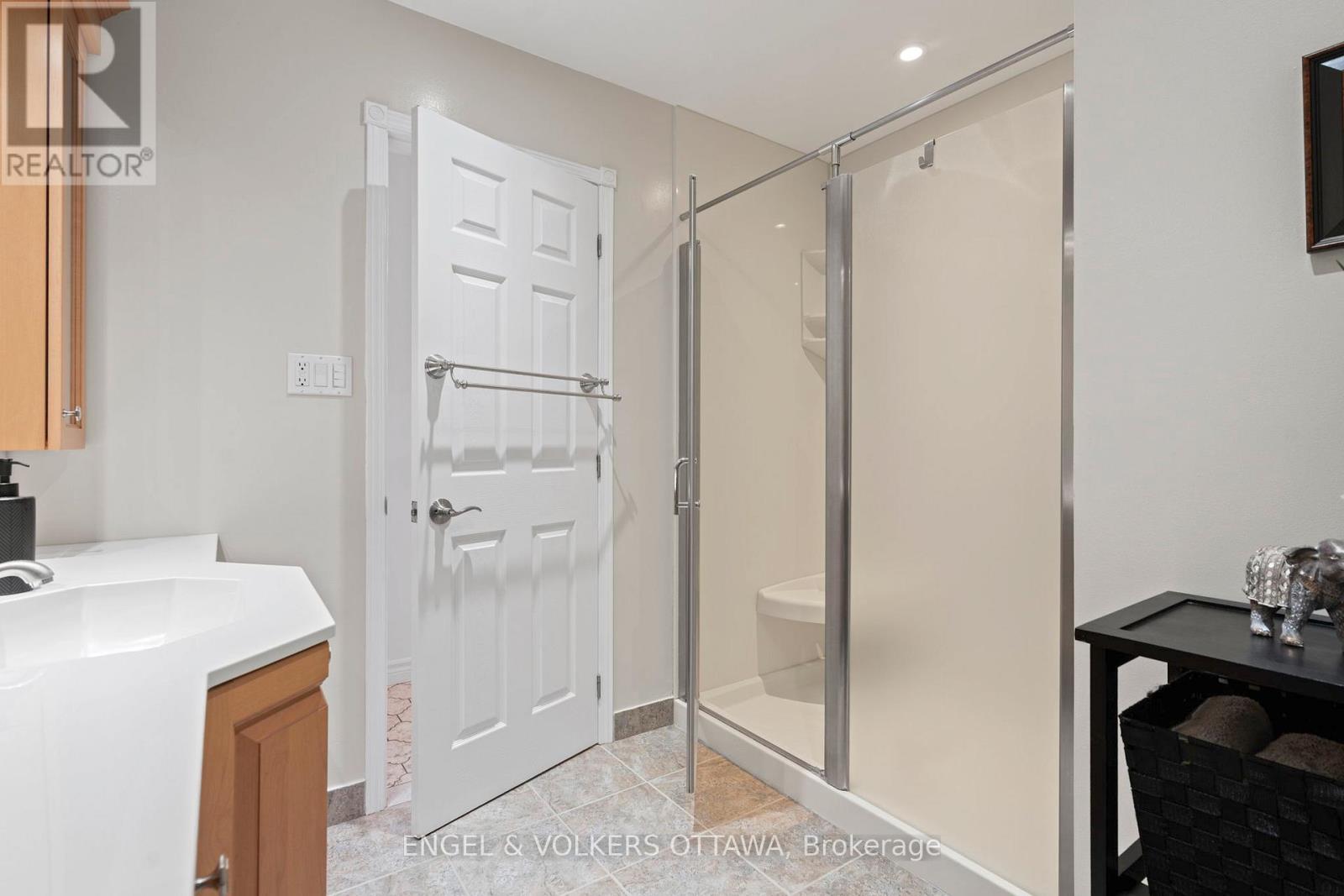 2034 Ramsay Concession 8, Mississippi Mills, Ontario  K0A 1A0 - Photo 18 - X12969670