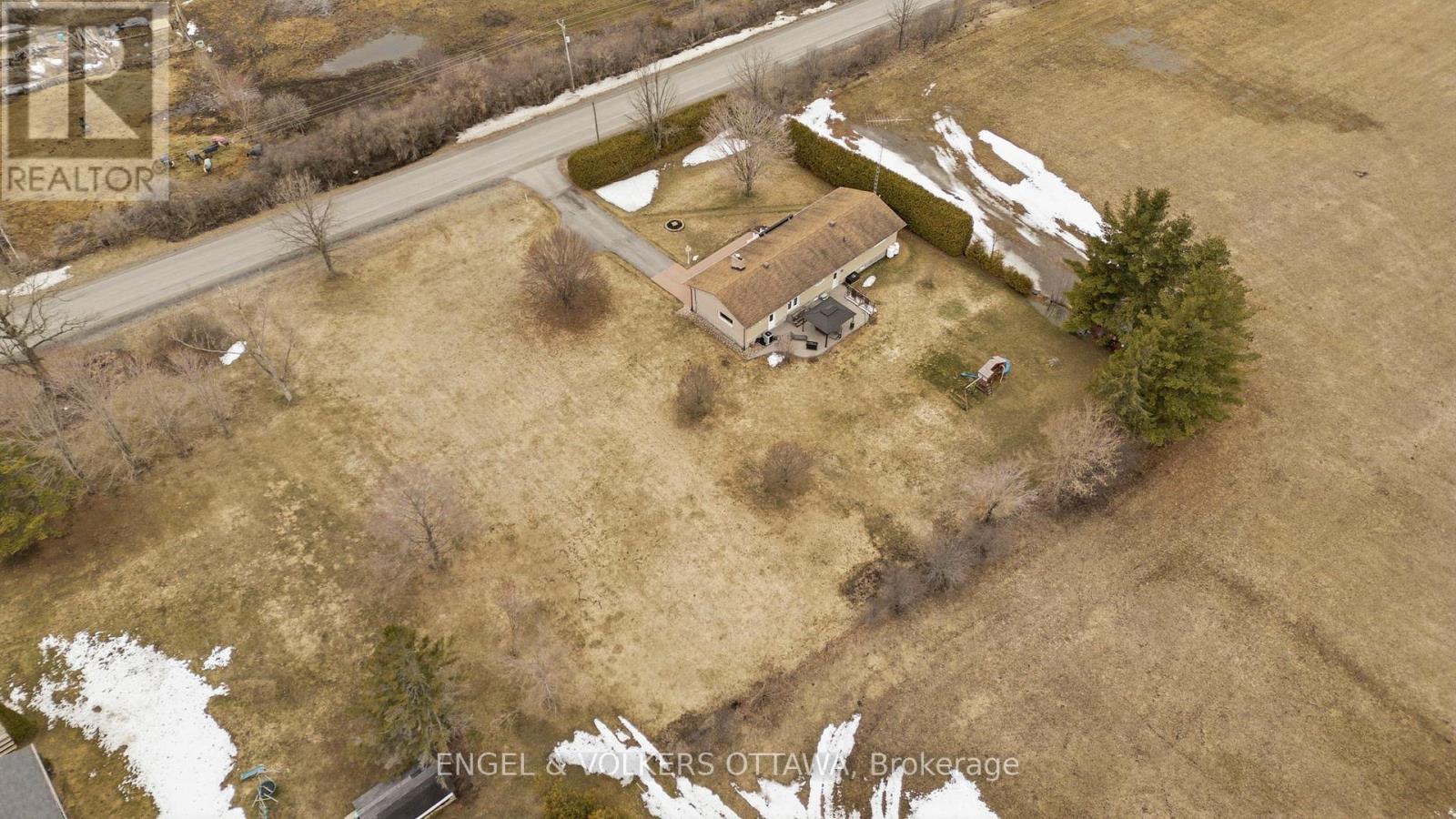 2034 Ramsay Concession 8, Mississippi Mills, Ontario  K0A 1A0 - Photo 45 - X12969670