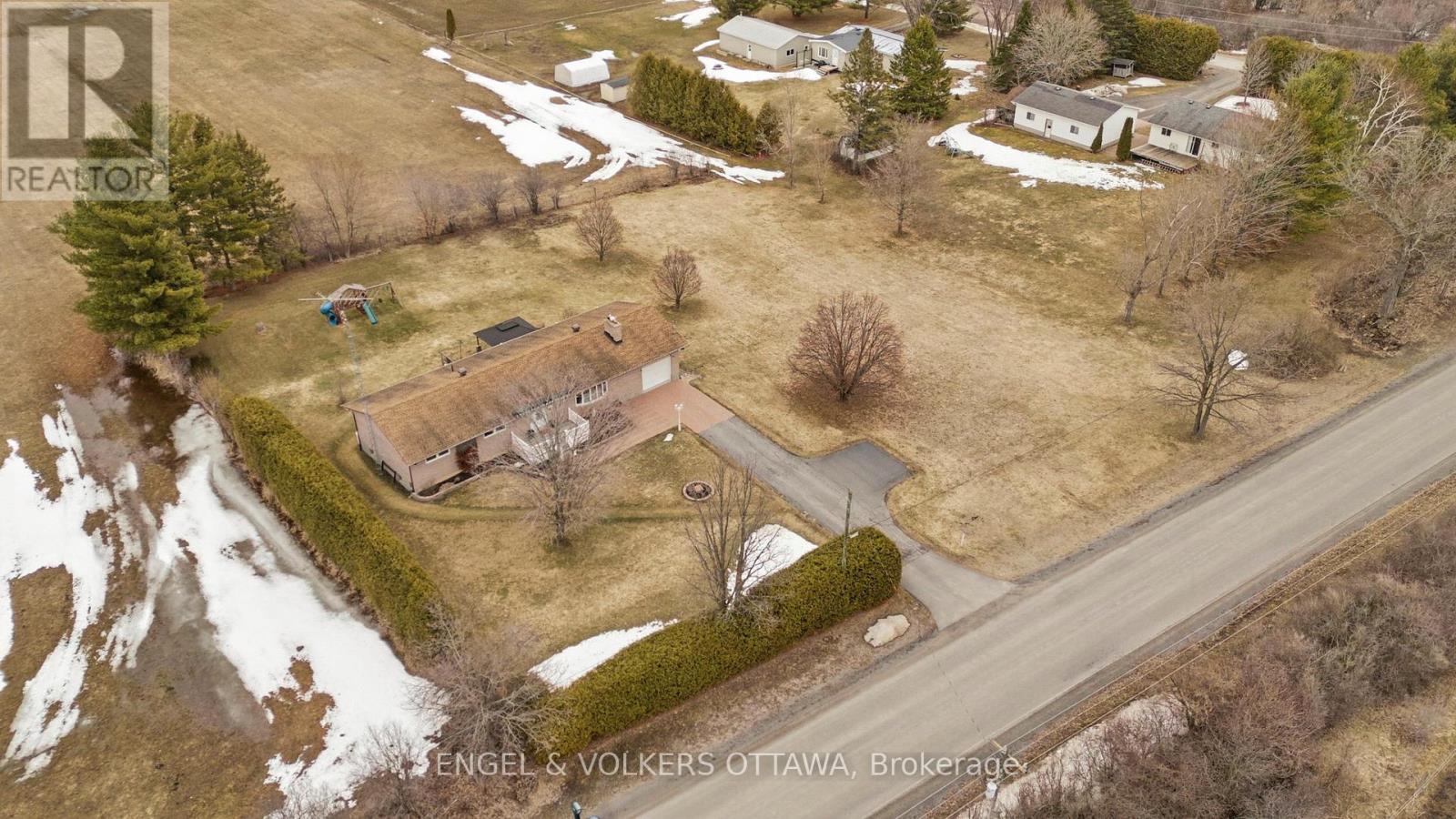 2034 Ramsay Concession 8, Mississippi Mills, Ontario  K0A 1A0 - Photo 47 - X12969670