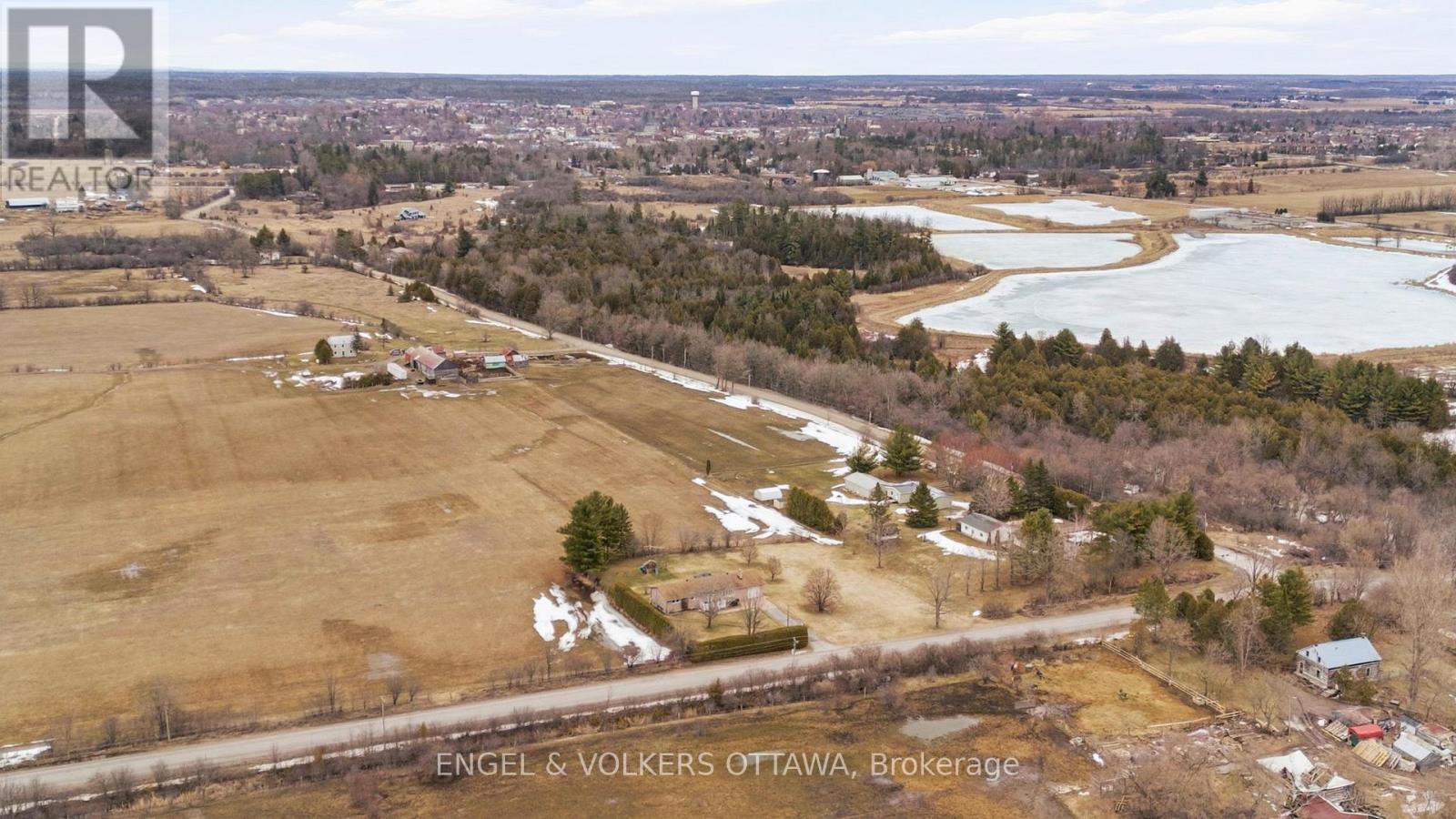 2034 Ramsay Concession 8, Mississippi Mills, Ontario  K0A 1A0 - Photo 48 - X12969670