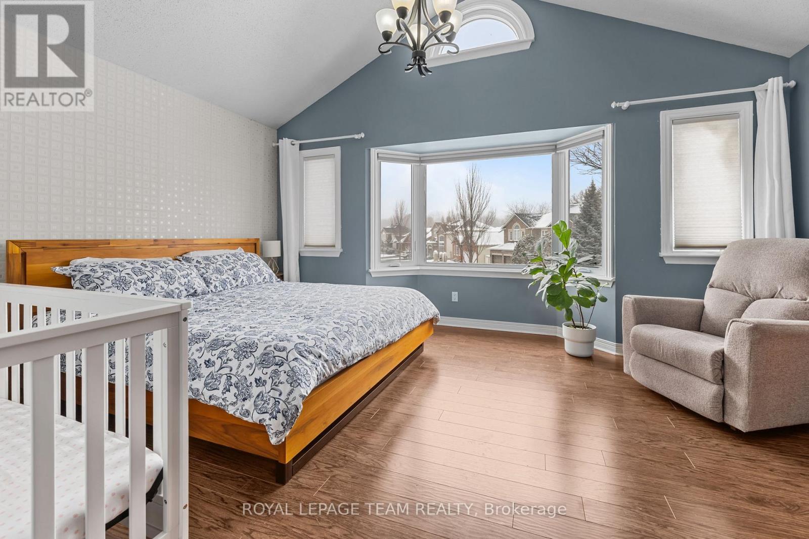 84 Knowlton Drive, Ottawa, Ontario  K2G 6V3 - Photo 10 - X12969700