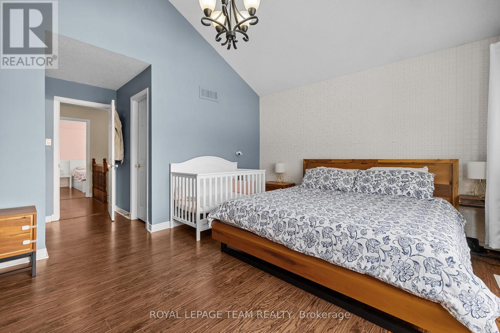 84 Knowlton Drive, Ottawa, Ontario  K2G 6V3 - Photo 11 - X12969700