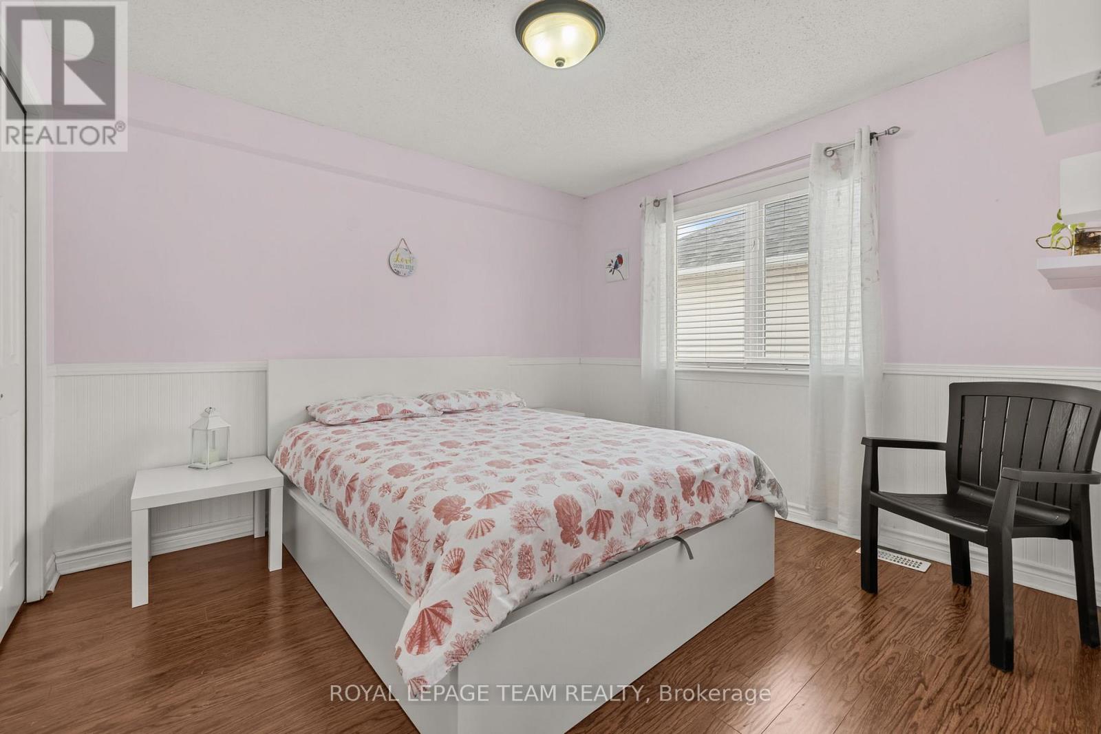 84 Knowlton Drive, Ottawa, Ontario  K2G 6V3 - Photo 15 - X12969700