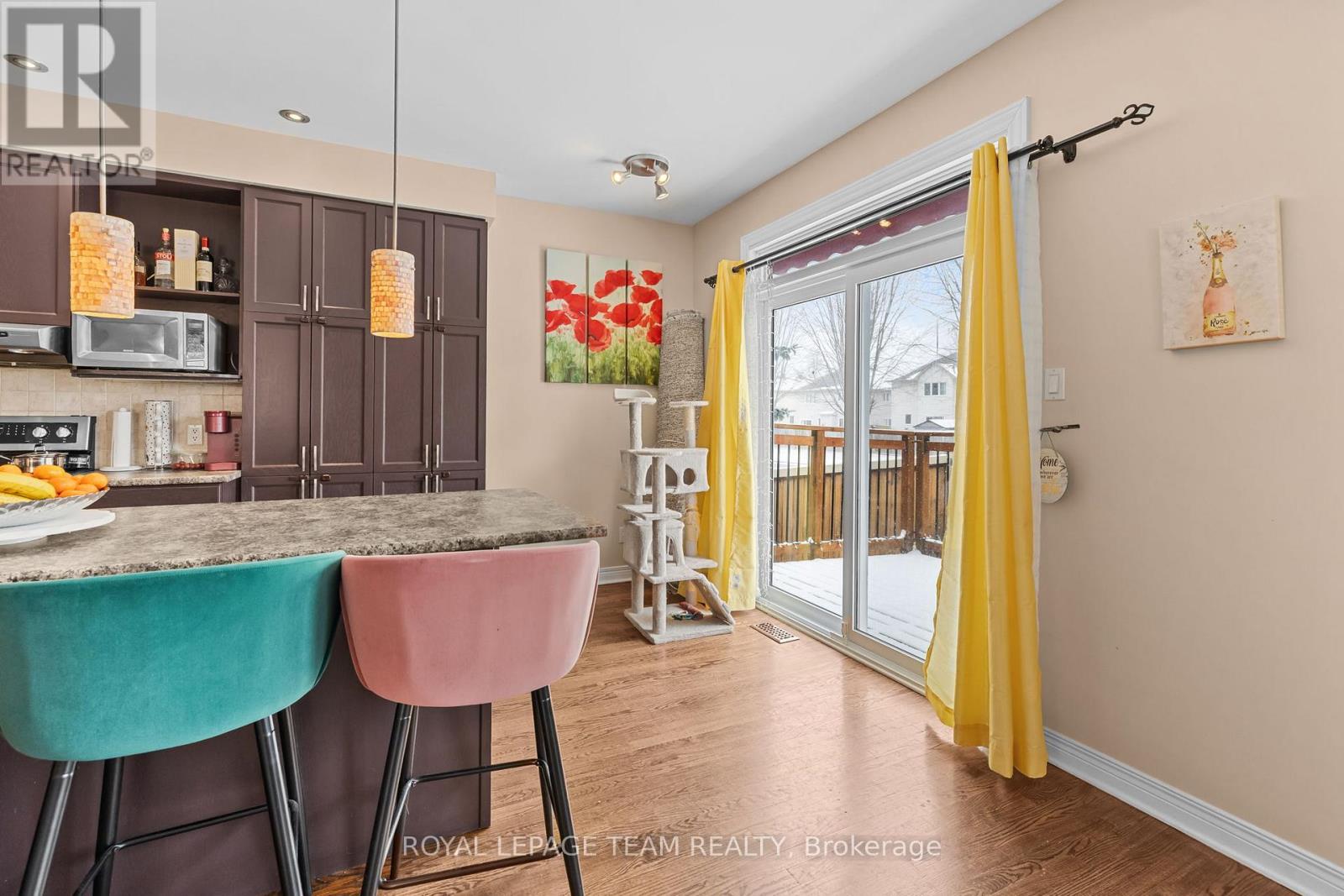 84 Knowlton Drive, Ottawa, Ontario  K2G 6V3 - Photo 7 - X12969700
