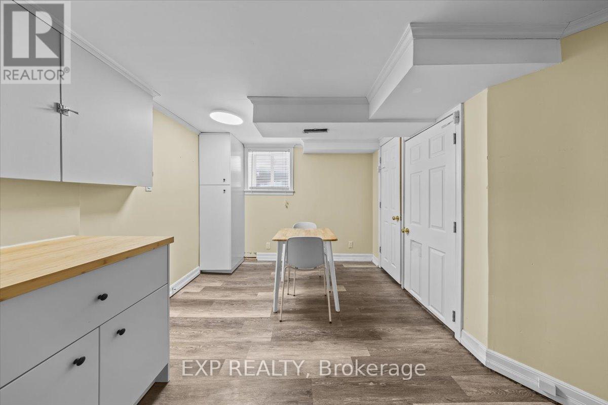 2 - 494 Wentworth Avenue, Ottawa, Ontario  K2B 5K1 - Photo 8 - X12969808