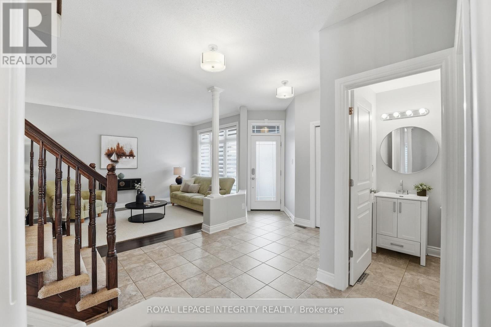 113 Thivierge Court, Clarence-Rockland, Ontario  K4K 0E7 - Photo 5 - X12969882