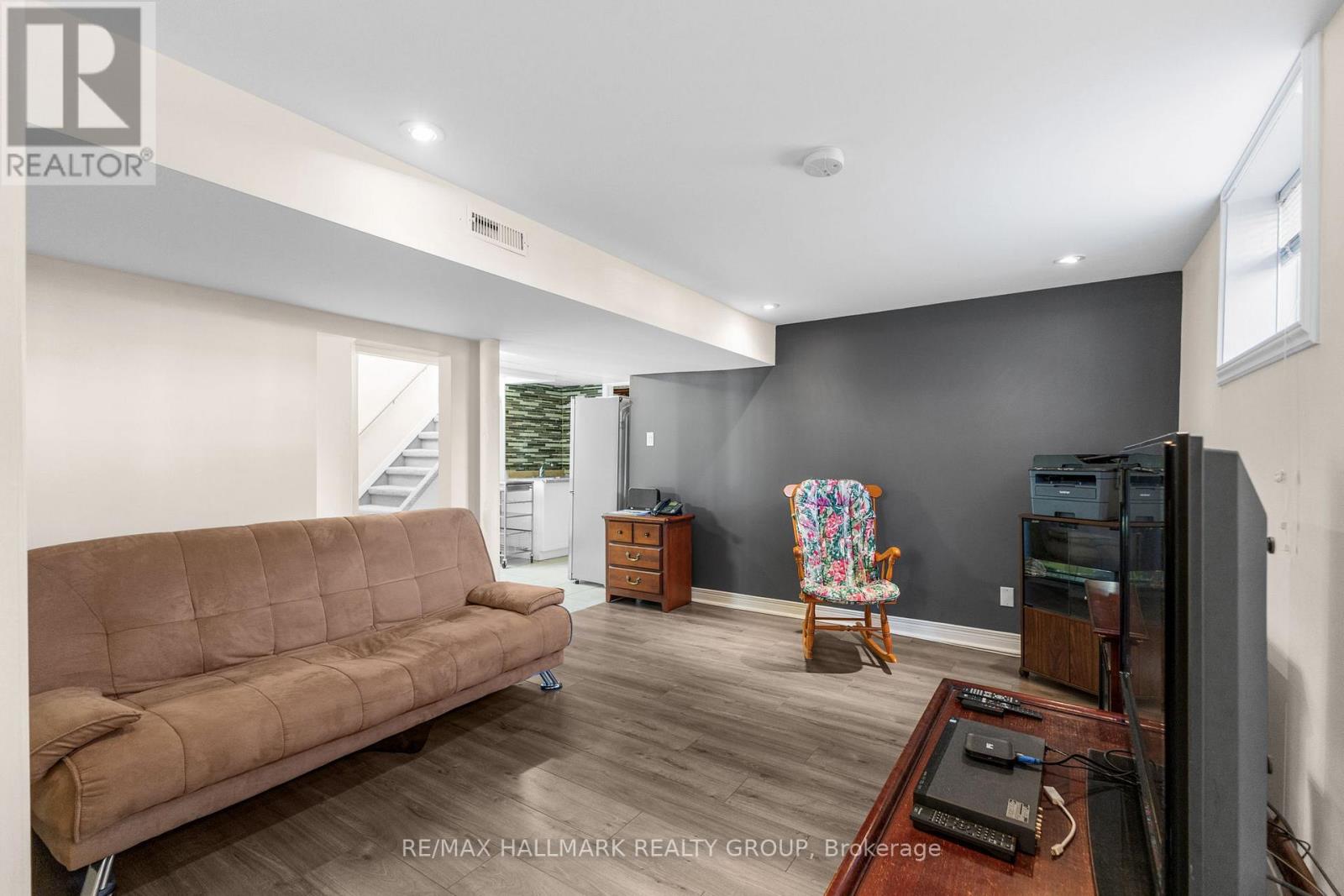 1902 Rosebella Avenue, Ottawa, Ontario  K1T 1G7 - Photo 23 - X12969904