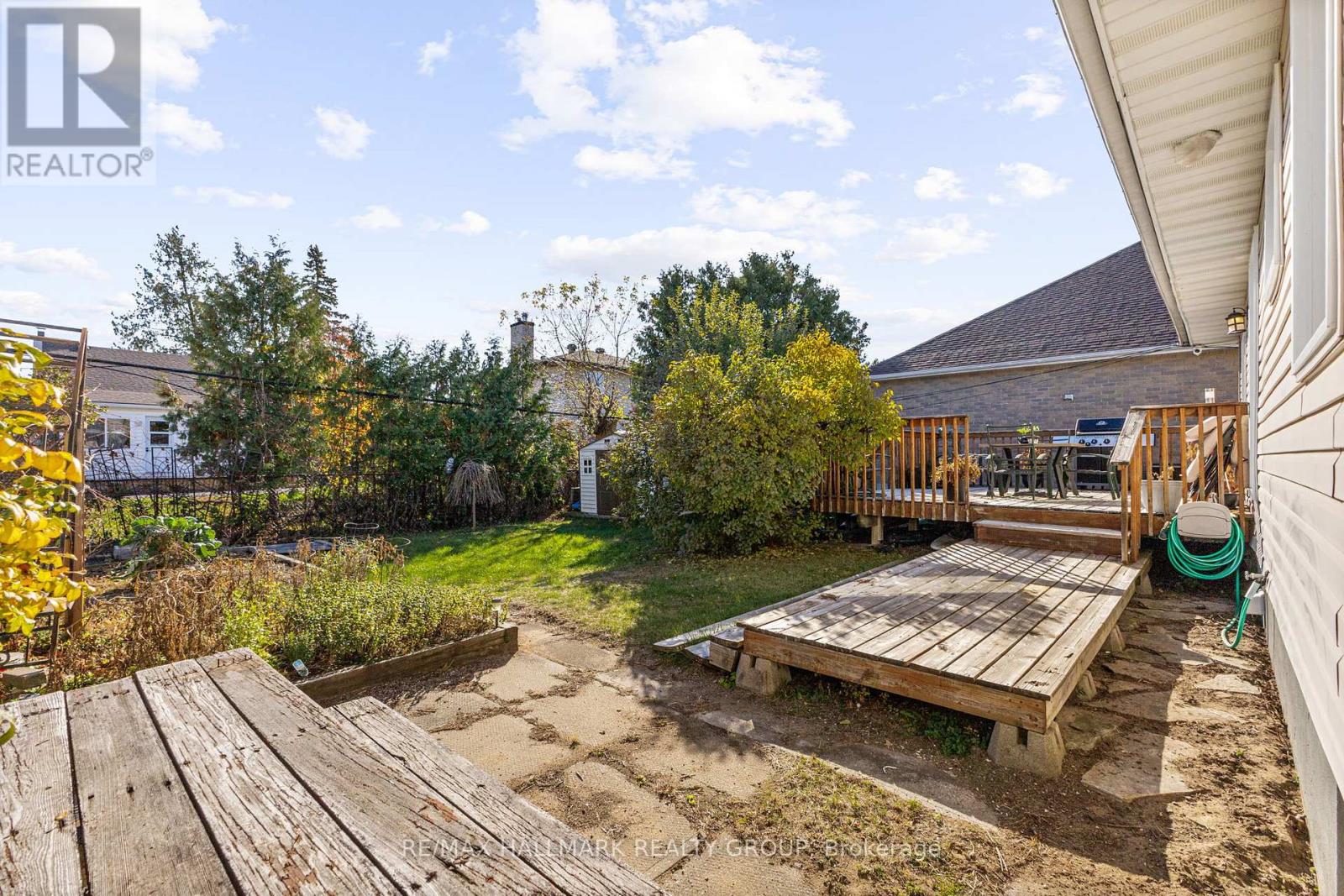 1902 Rosebella Avenue, Ottawa, Ontario  K1T 1G7 - Photo 33 - X12969904