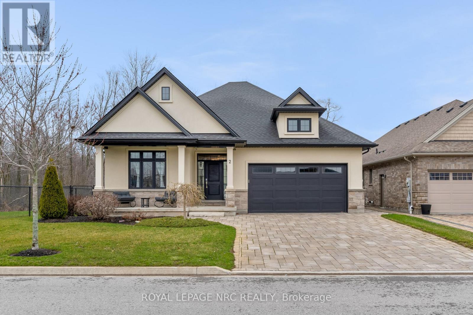 2 Mcfarland Street, Thorold, Ontario  L2V 0J2 - Photo 1 - X12969864