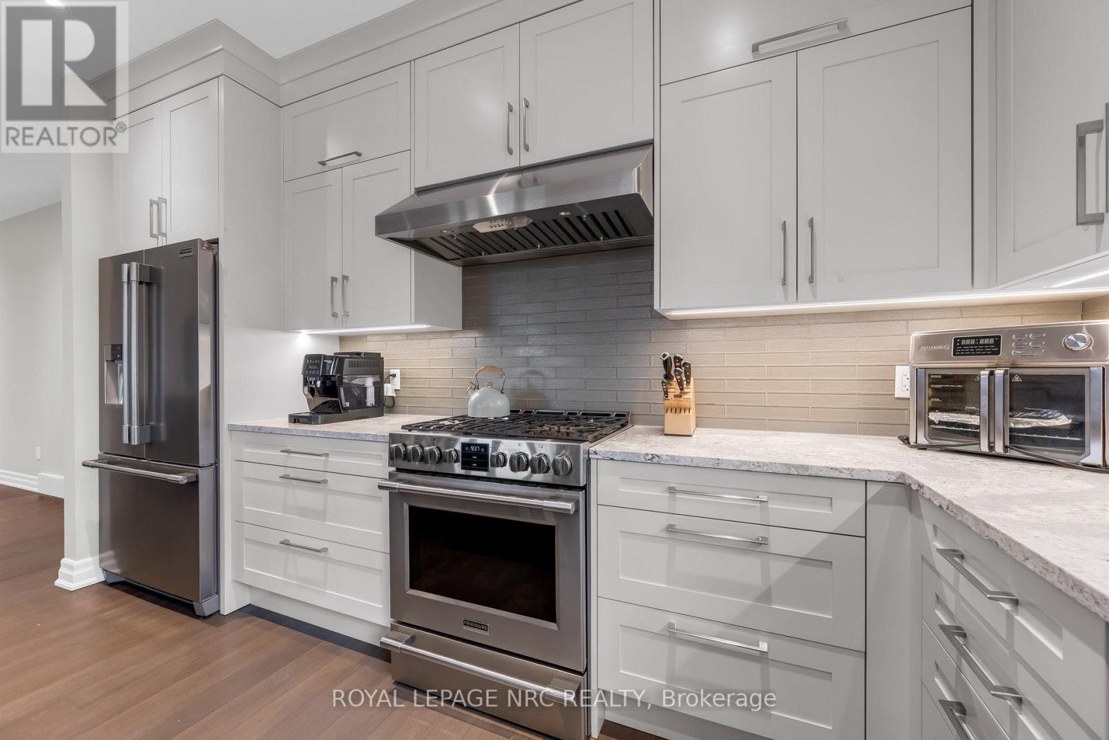 2 Mcfarland Street, Thorold, Ontario  L2V 0J2 - Photo 18 - X12969864